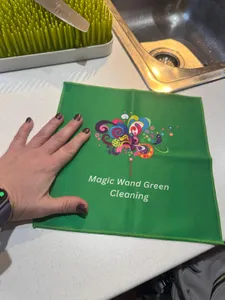 AustraliaPromoNow.Com - Ultra-Fine Fiber Cleaning Cloth