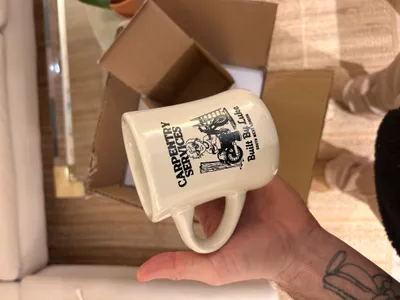 receiving diner mugs