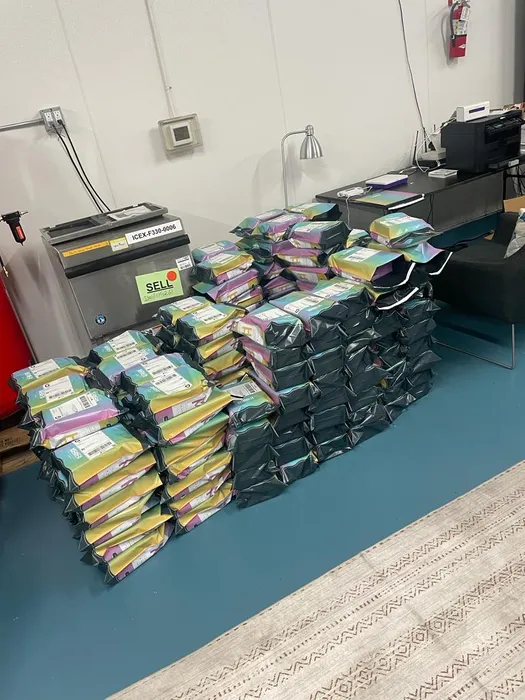 AustraliaPromoNow.Com - Custom Poly Mailer