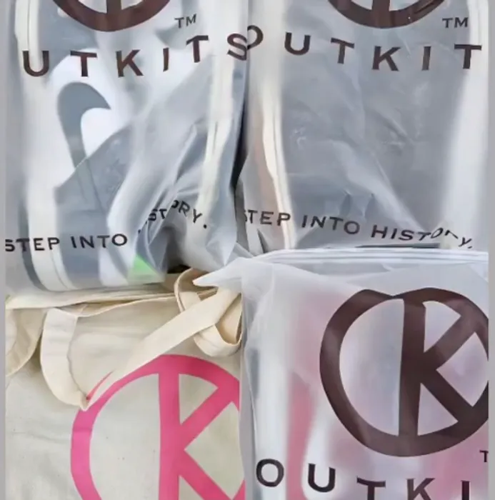 AustraliaPromoNow.Com - Zipper Frosted Bag