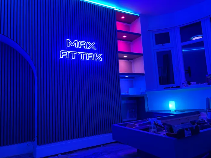AustraliaPromoNow.Com - Custom Neon Sign