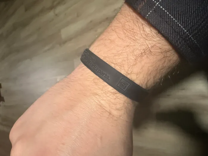 AustraliaPromoNow.Com - Embossed