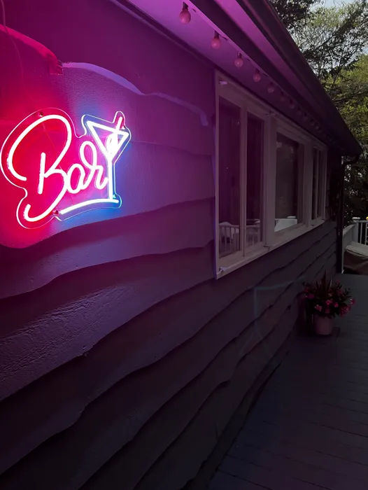 AustraliaPromoNow.Com - Oh Cocktail Bar Neon Sign