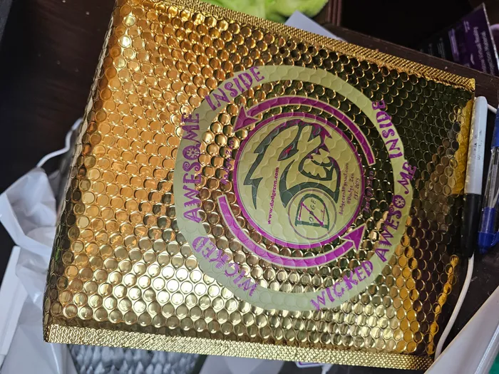 AustraliaPromoNow.Com - Custom Holographic Bubble Mailers